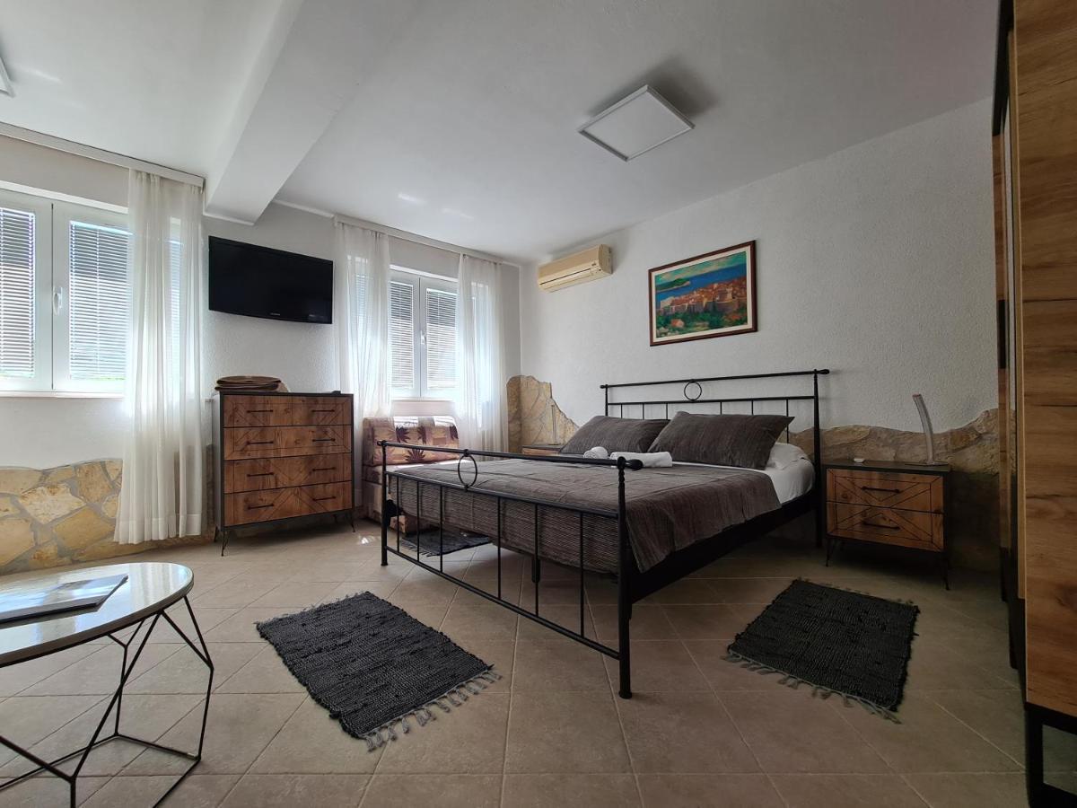 Bed And Breakfast Villa Klaic Дубровник Екстериор снимка