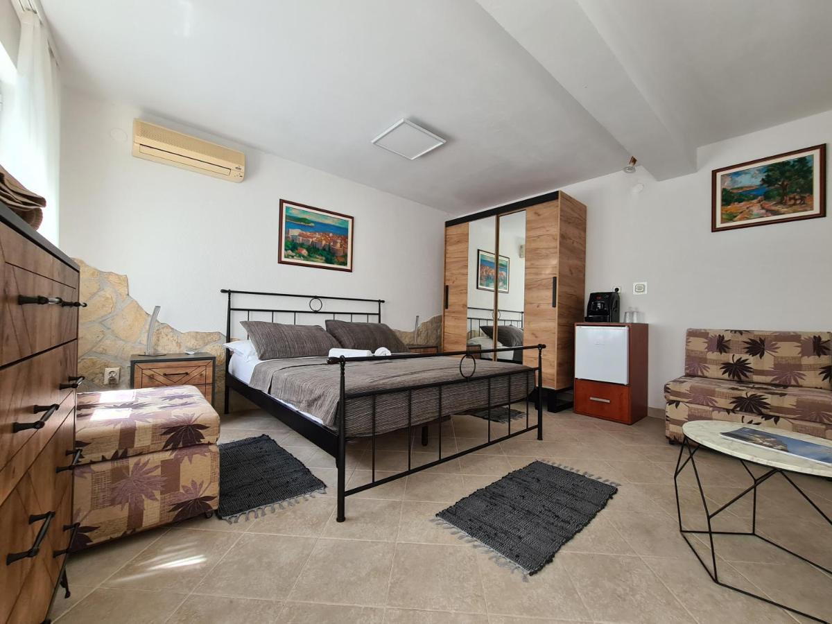 Bed And Breakfast Villa Klaic Дубровник Екстериор снимка