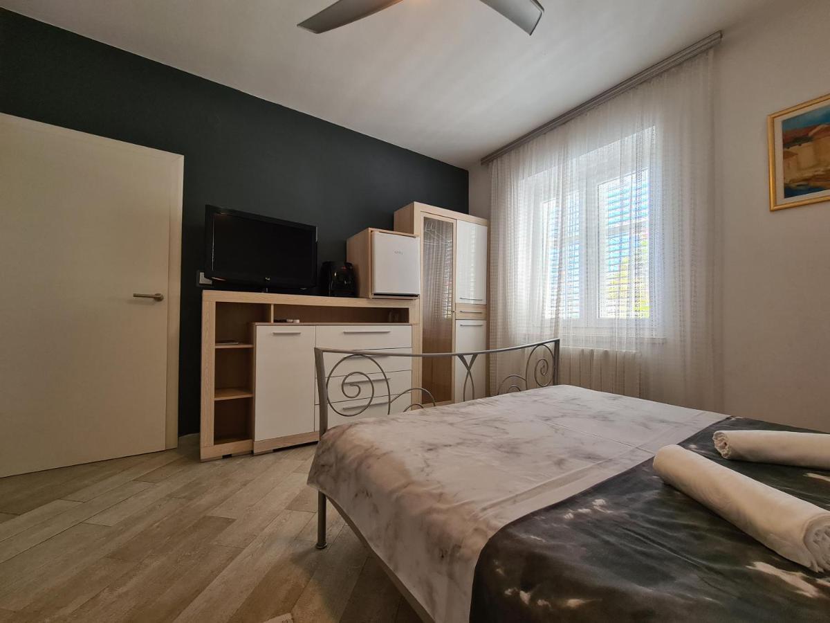 Bed And Breakfast Villa Klaic Дубровник Екстериор снимка